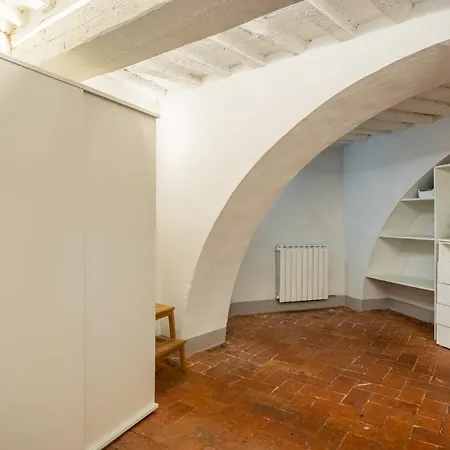 Elisa Loft Davanti Alle Mura * Lucca